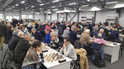 Соревнованиями по шахматам